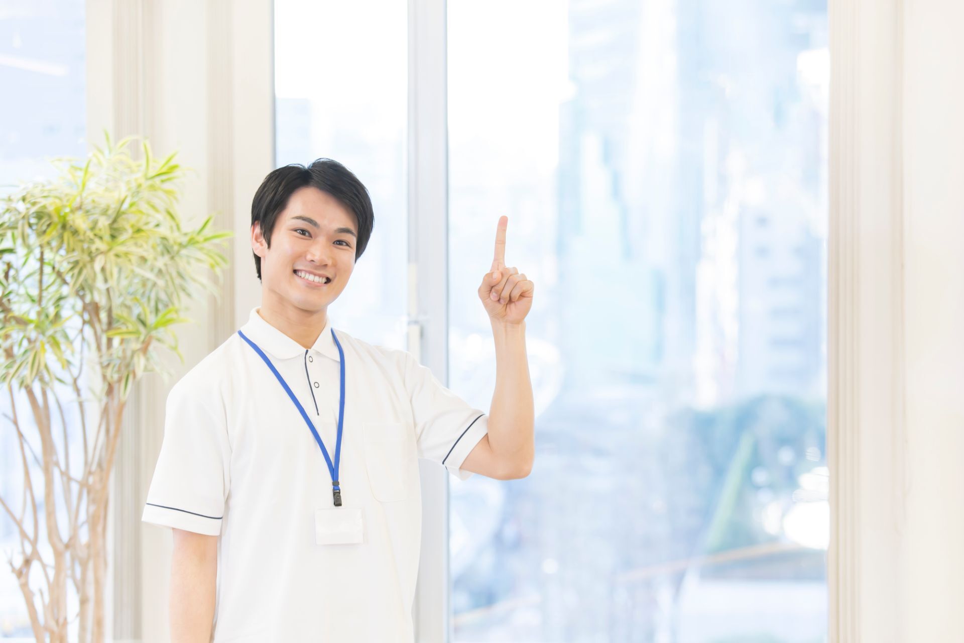 男性のスタッフ